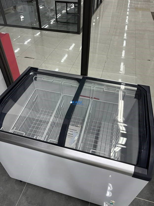Tủ Đông Nằm Cánh Kính Cong Cobi CBSD-420Q - ảnh 1